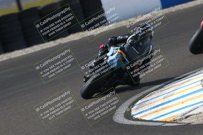 media/Oct-12-2025-CRA (Sun) [[e621380112]]/Races/Race 9/